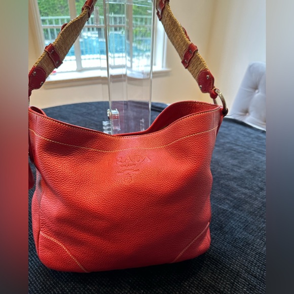 Authentic Prada Vitello Daino Hobo red bag - Picture 1 of 11